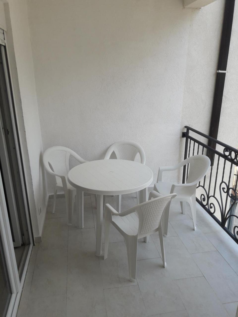 Apartment Perutovic Сутоморе Екстериор снимка
